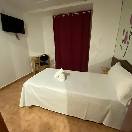 Πανσιόν Micasa Site Καστεγιόν δε λα Πλάνα